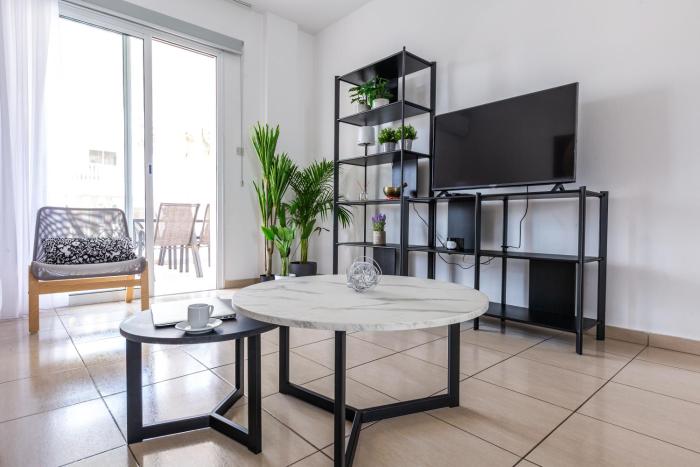 Beautiful 2 bed apartment in Paphos Cyprus