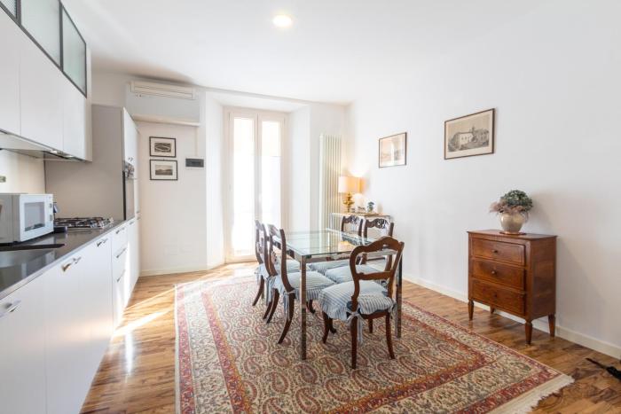 Realkasa Urbana Luxury Apt