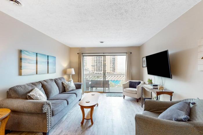 Shipwatch Pointe I E-308