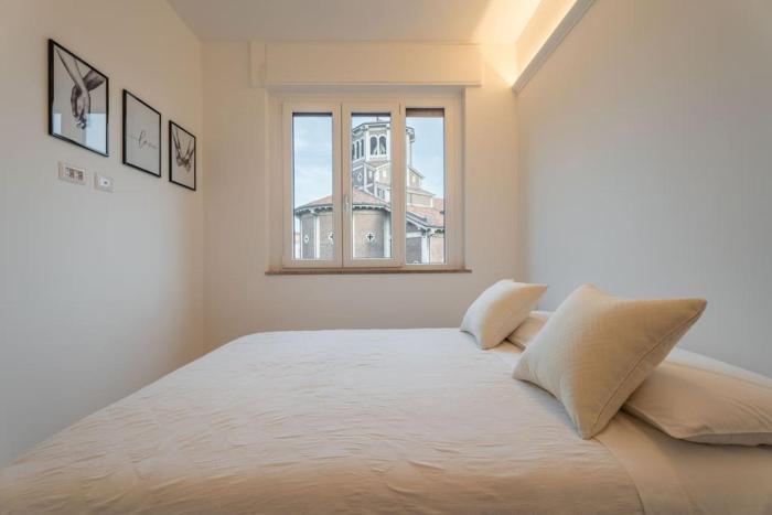 Chic Apartment in NoLo: Style and Comfort in Milan