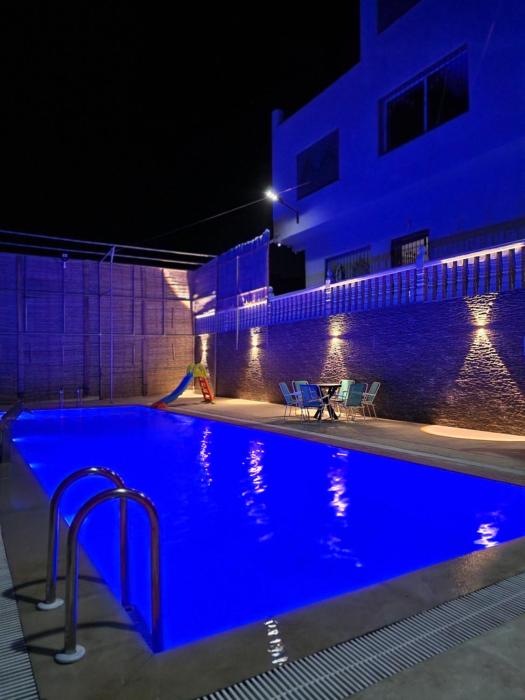 Amazing Villa With Large Private Swimming Pool