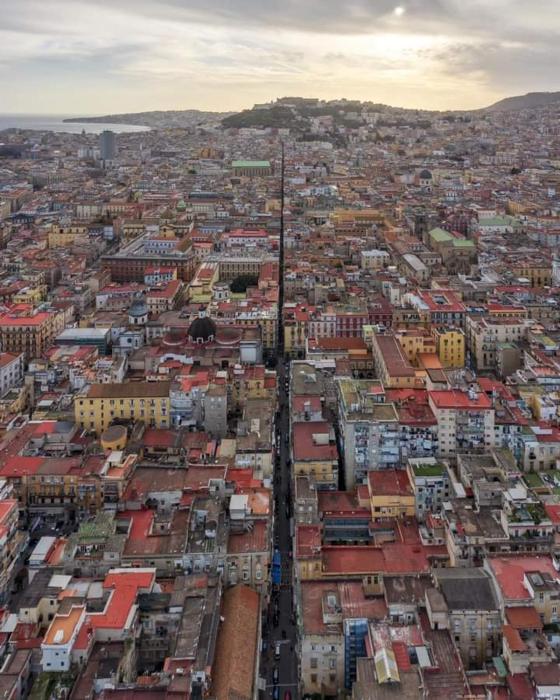 Nennella A spaccanapoli