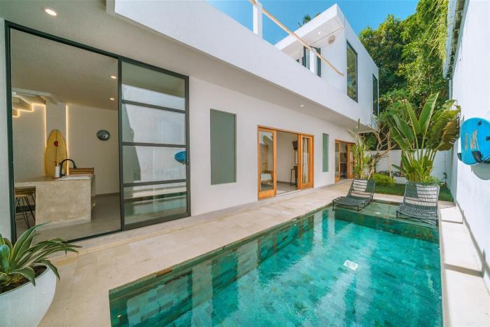 Modern 4BR Villa Ris Ya with pool near Canggu