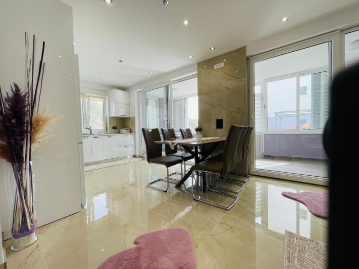 M&G Apartment Kastel Stari