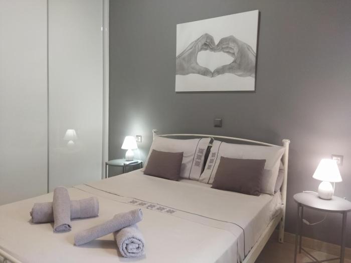 Grey Sense Luxury Apartment