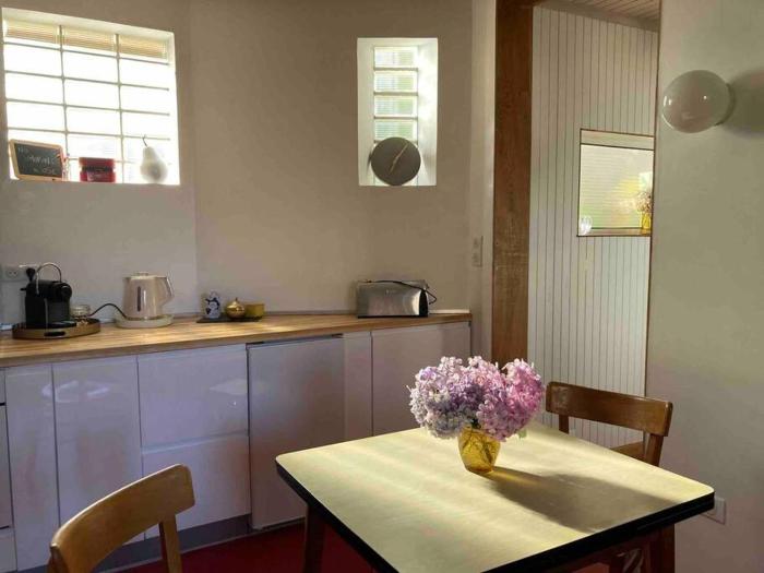 Villanelle maison en centre hyper calme et au vert