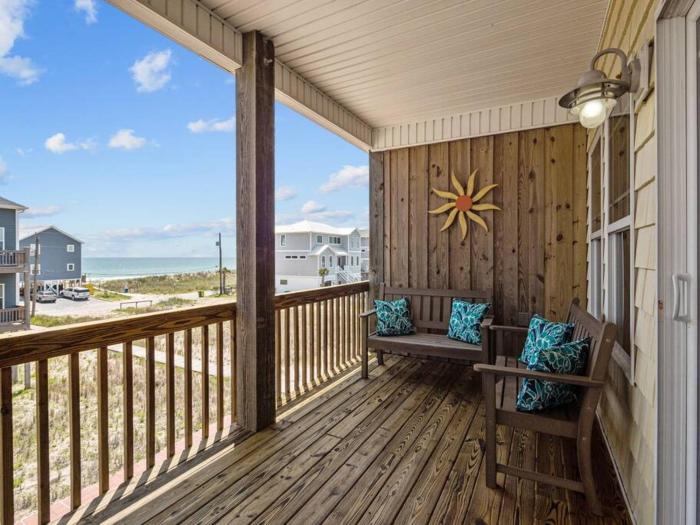 Sunny Side Up Topsail