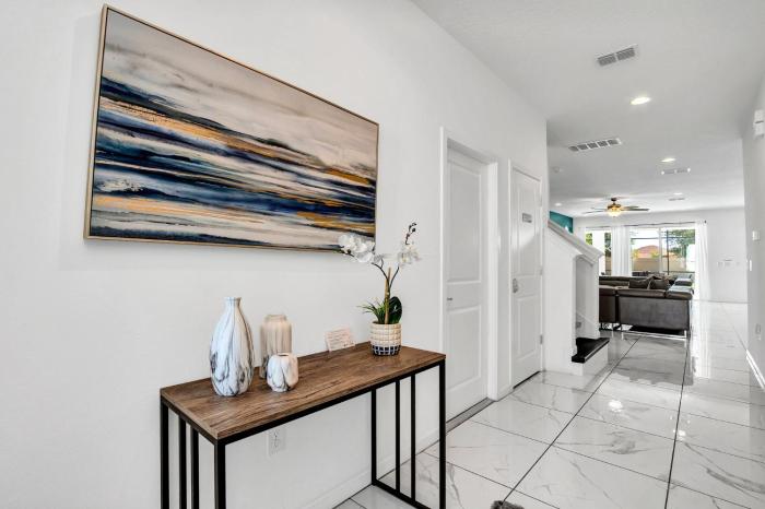 Luxury Home at Sonoma 9 En-suites SON102