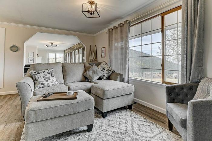 Stay in a Historic Gold Mine Town wMountain Views