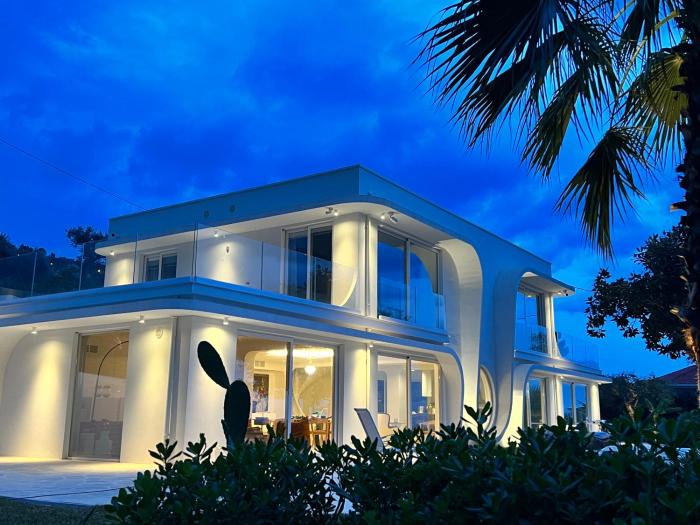 The Sicily Lobster House