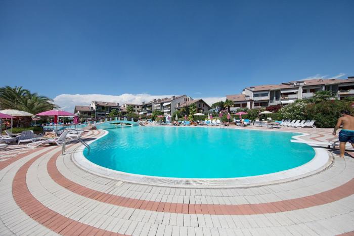 Lauri by Wonderful Italy