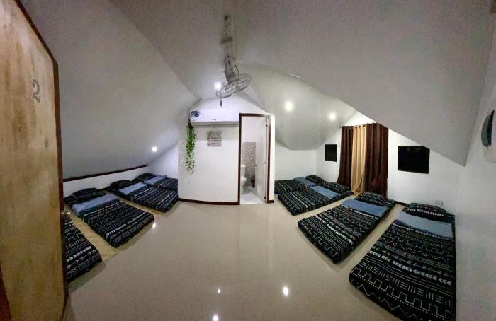 TopBudz Hostel Panagsama Moalboal