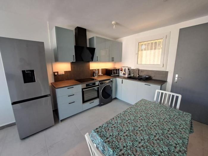 T4 65 m2, 3 chambres à Giens proche village