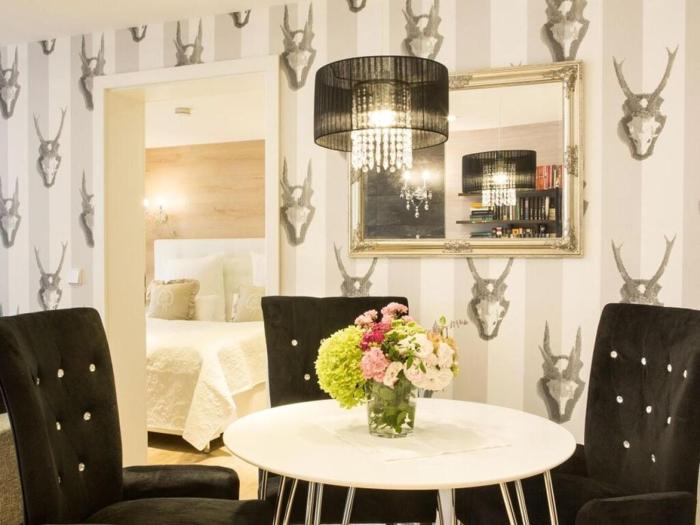 Sky Lodge Holiday Apartment