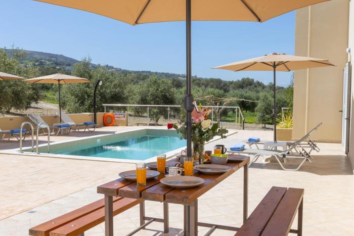Villa Olga-Private Pool Escape near Rethymno