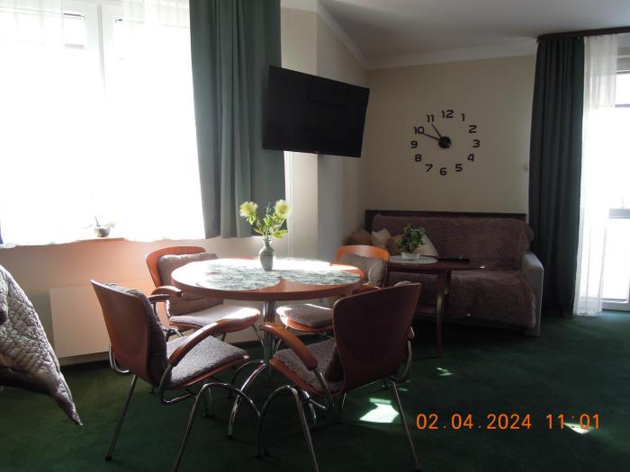 Rodzinny, słoneczny apartament w dzielnicy uzdrowiskowej, blisko plaży