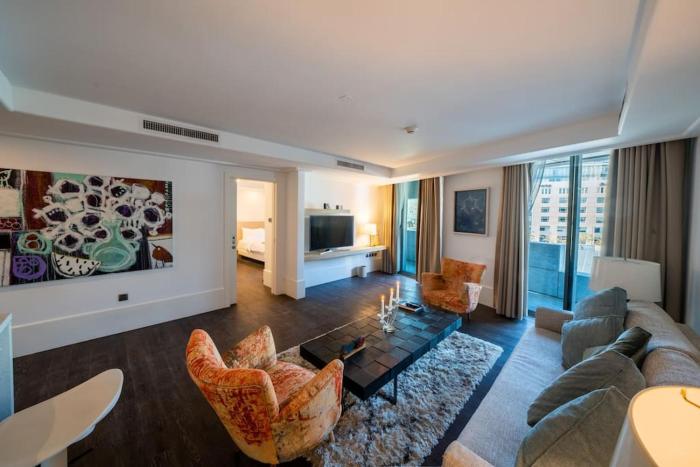 Boulevard, Abdali Luxury 1 BR Apartment