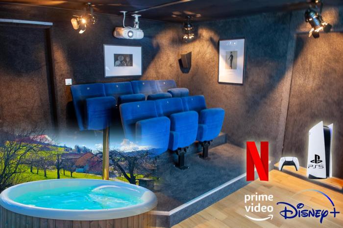 Cinéma Enchanté maison dhôtes avec écran géant et bain nordique