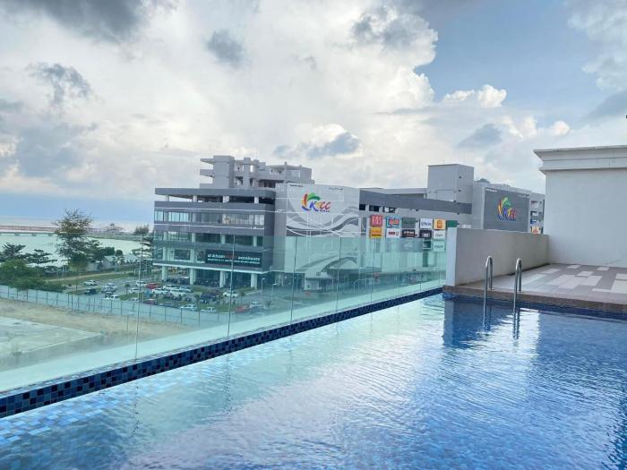 4 Bedroom Seaview Ladang Tanjung Apartment -SMZ Homestay
