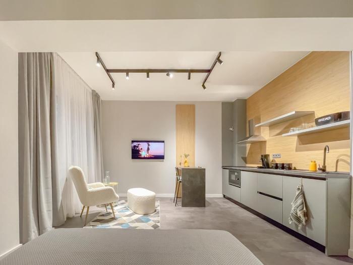 Stylish City Center Apartment by NDK