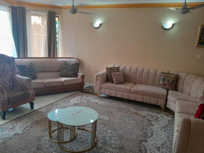 Olympic Nyali apartment with swimming pool