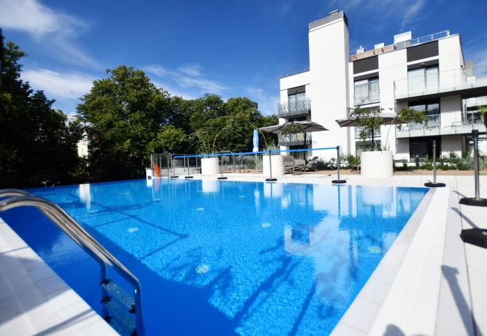 Nadmorskie Tarasy z basenami - Kołobrzeg NAVIGATOR