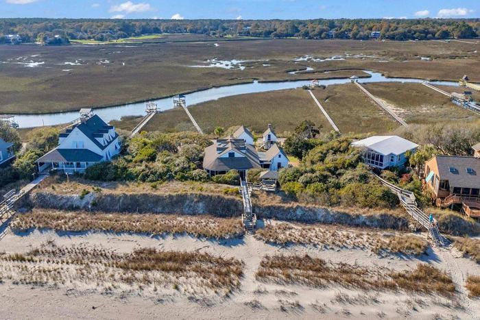 Lemon LaBruce 6 Bdrm Oceanfront Beach House