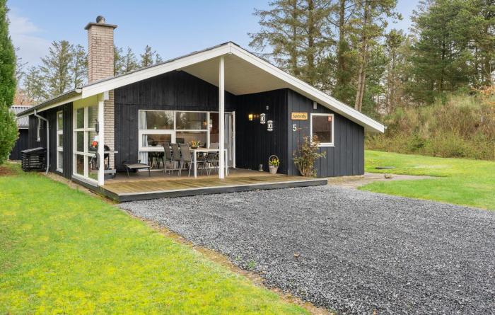 Holiday Home Tarm 53