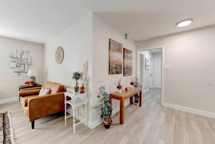 Amazing House*relax and unwind*5 min to hospitals