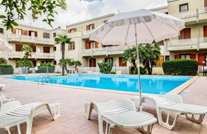 Residence with swimming-pool just 2 km from Alghero