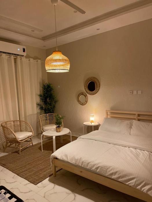 Bohemian Studio Self check-in