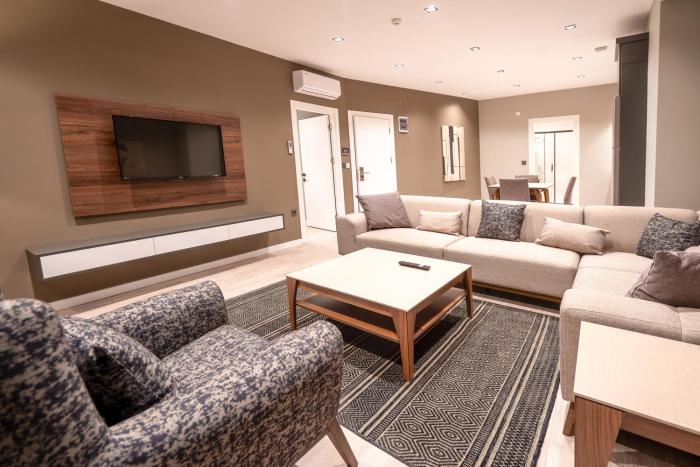 Verula City Suites