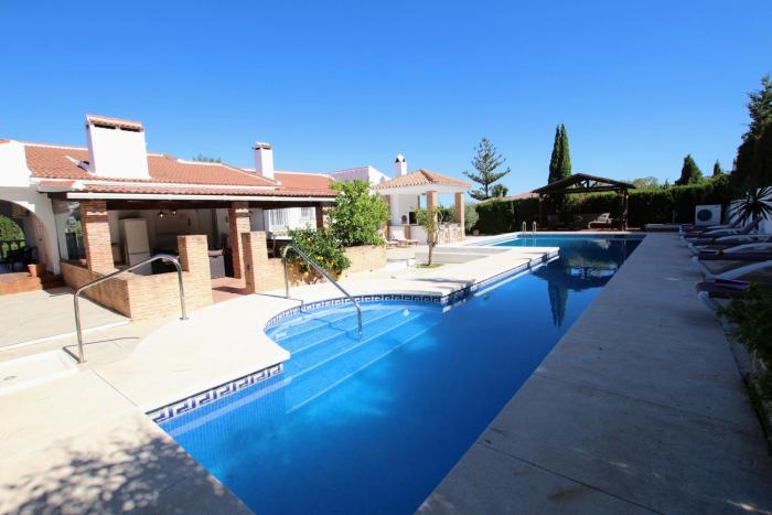 TESS Villa Andalucia