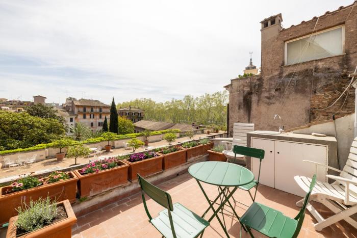 Farnesi Terrace Penthouse