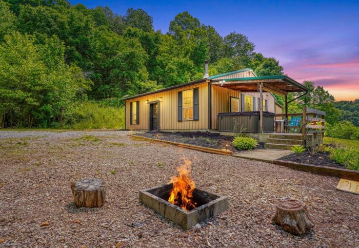 Swaying Pines Cabin wEV Charger