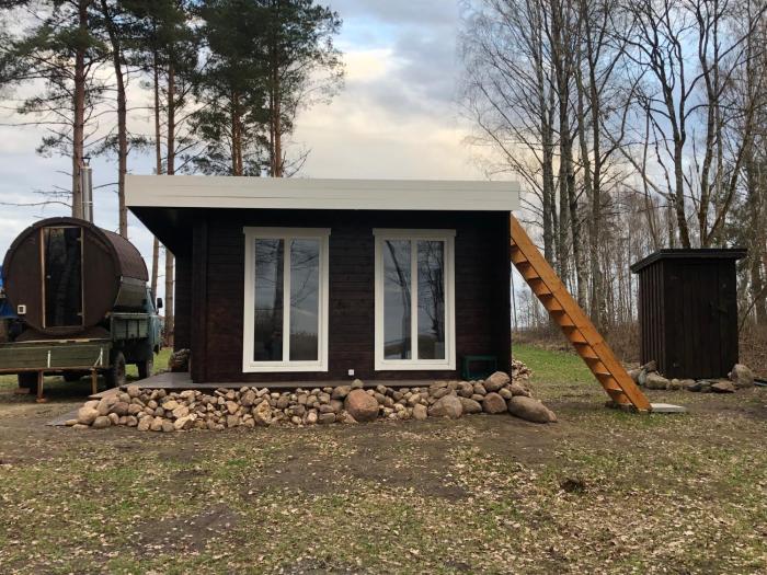 Saare-Toominga camping house