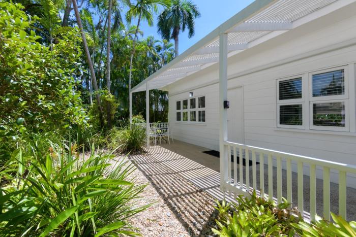 Coastal Chill on Garrick