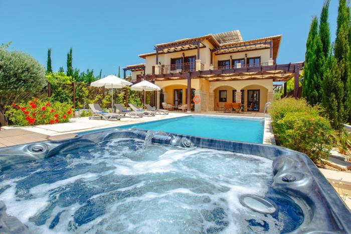 Luxury Elite Villa AJ06 complete with a private, climate controlled pool and a relaxing outdoor Jacuzzi, Aphrodite Hills Resort