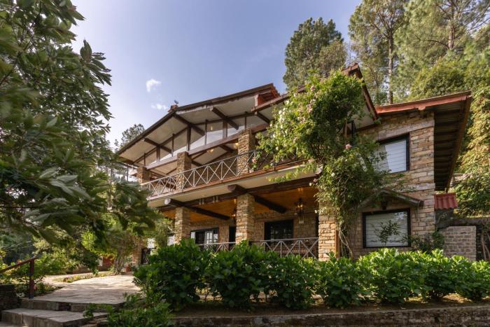 Buransh Terraces Luxury 3&4BHK Villas with Mountain View & Caretaker & Kitchen & Complementary Breakfast