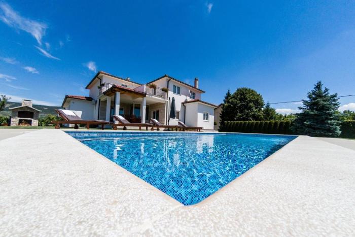 Ferienhaus mit Privatpool für 9 Personen ca 172 qm in Donji Proložac, Dalmatien Dalmatinisches Hinterland