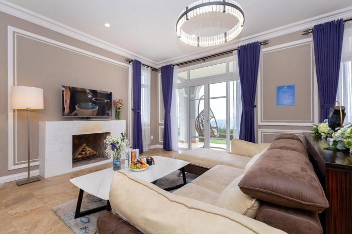 Biệt Thự Đà Lạt View Đẹp - Gần Chợ Đêm