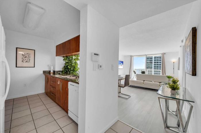 Deluxe 1 Bedroom Apartment • Brickell • Ocean View