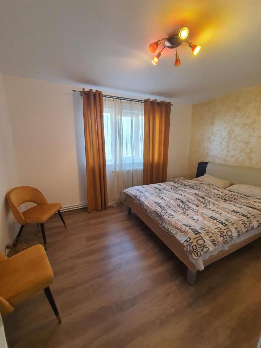 Cetate Apartament