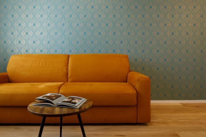 ELECTRIC Rooms & Suites