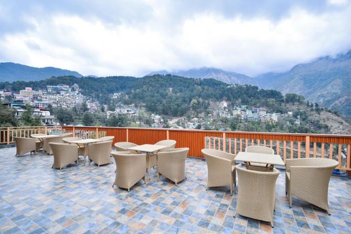 Hotel Pawan Regency- Best Mountain View Hotel In McLeodganj