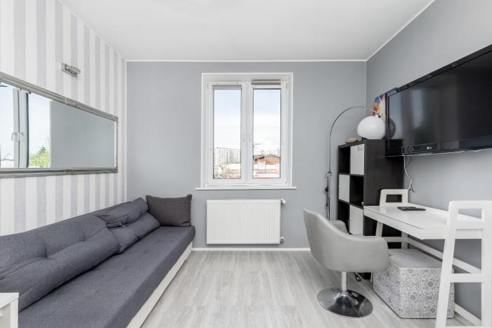 Cegielniana Grey Studio by BookingHost