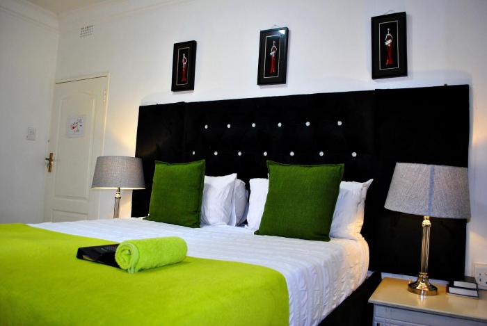 Lapologa Bed & Breakfast