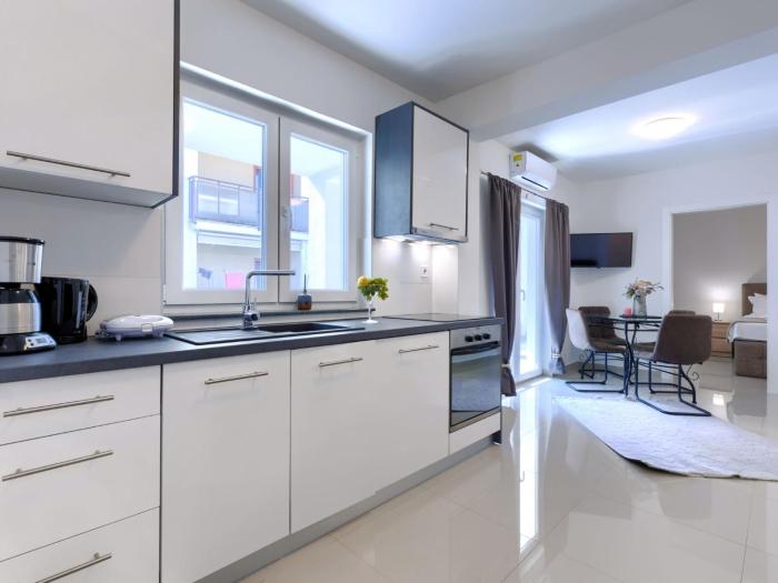 Apartment Amra 5 by Interhome