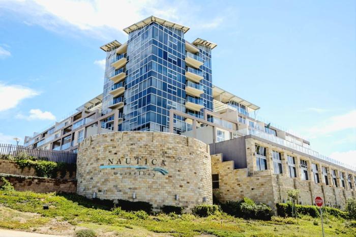 Nautica 106 at The Bay