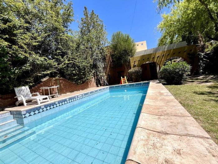 Casa guerrero, con piscina en chacras